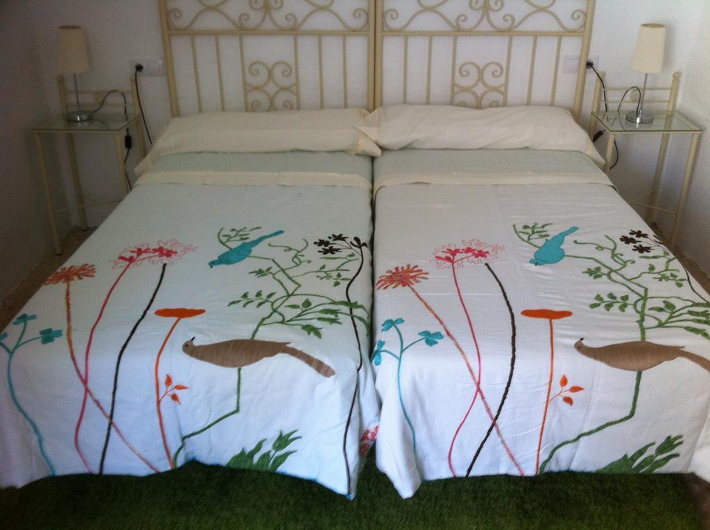 Apartamentos Rurales Las Caleras ألماغرو الغرفة الصورة