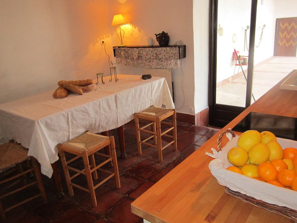 Apartamentos Rurales Las Caleras ألماغرو المظهر الخارجي الصورة